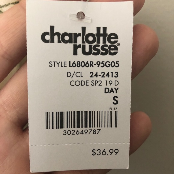 Dress - Picture 4 of 4